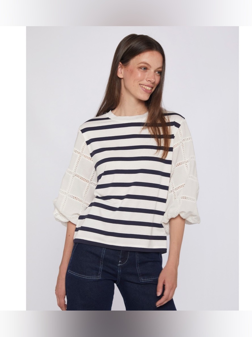 Vilagallo Navy & White Striped Eyelet Sleeve Top – Size Medium 743
